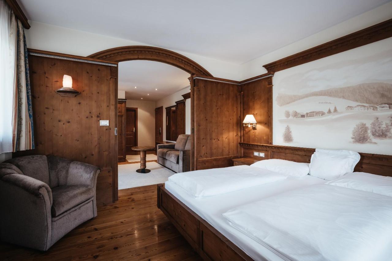 Kristallhotel Corona-Krone San Vigilio Di Marebbe Eksteriør billede