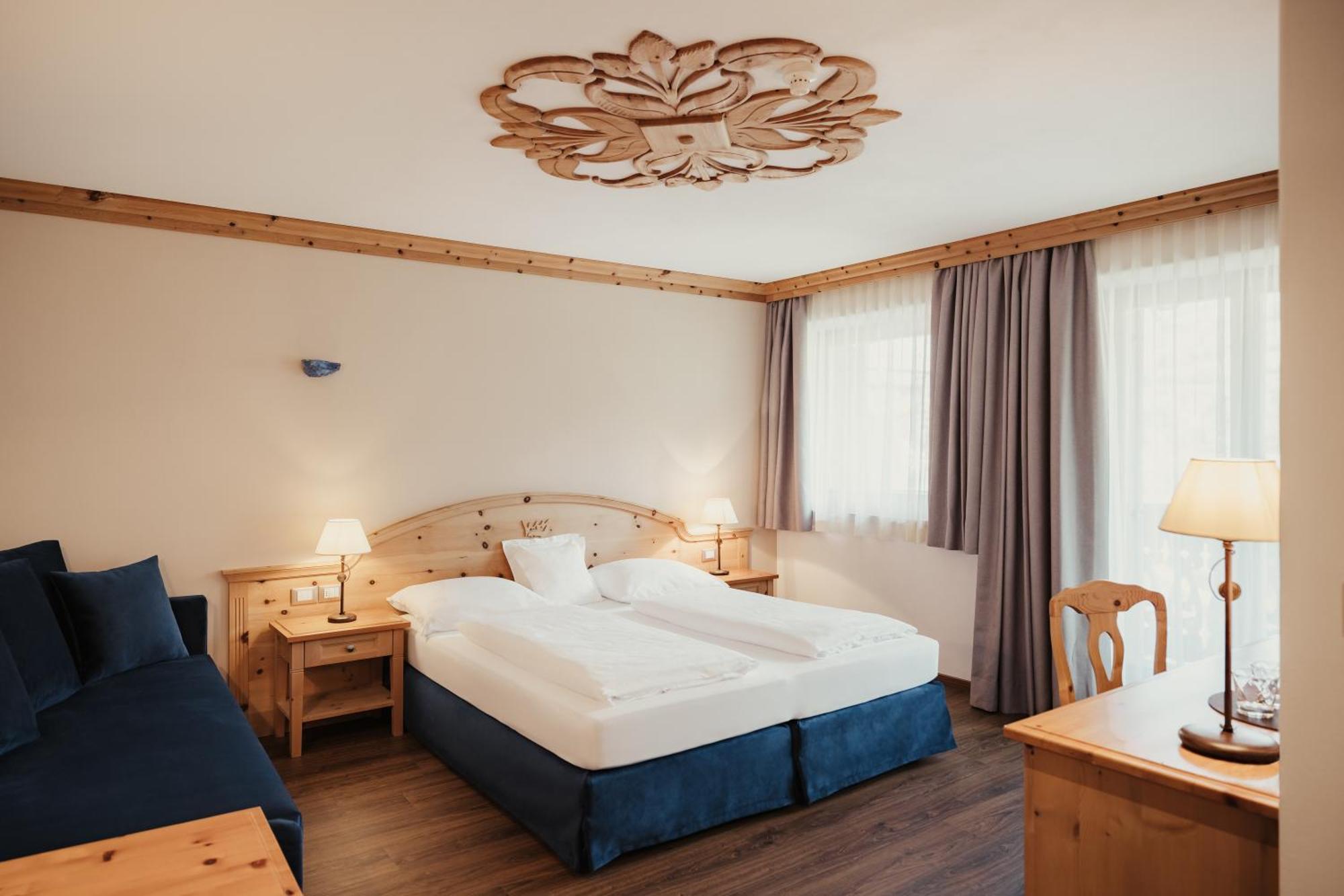 Kristallhotel Corona-Krone San Vigilio Di Marebbe Eksteriør billede