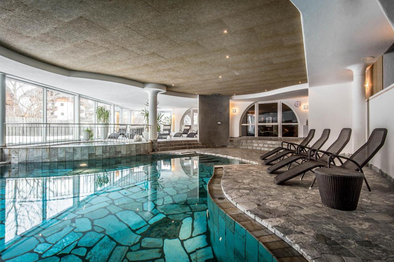 Kristallhotel Corona-Krone San Vigilio Di Marebbe Eksteriør billede