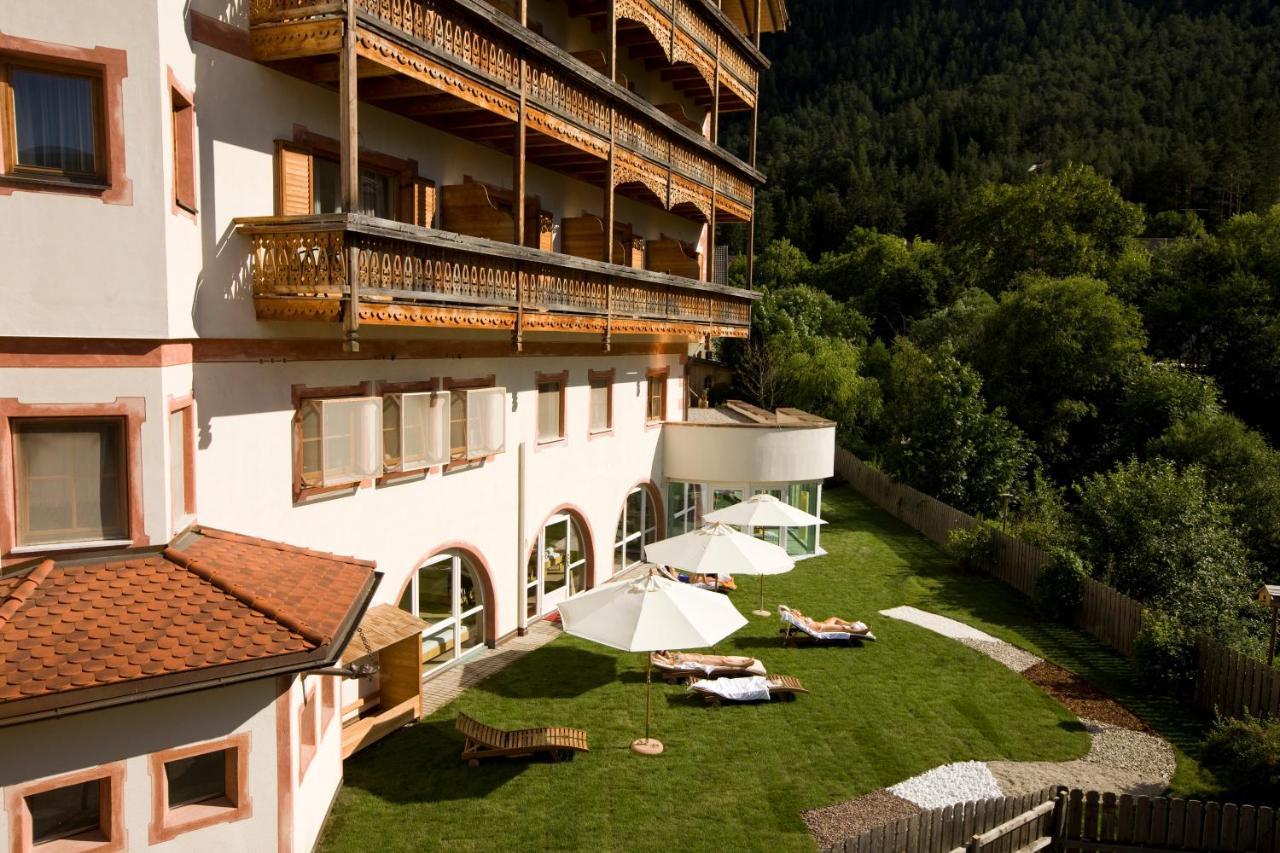 Kristallhotel Corona-Krone San Vigilio Di Marebbe Eksteriør billede